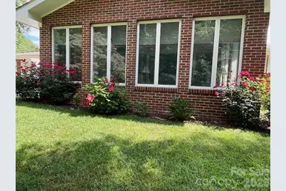 100 Chapel Road, Black Mountain, NC 28711 - Photo 3