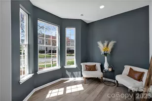 8131 Kings Creek Dr, Charlotte, NC 28273 - Photo 5