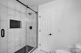 8131 Kings Creek Dr, Charlotte, NC 28273 - Photo 27