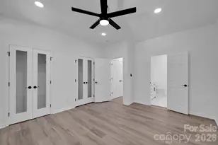 8131 Kings Creek Dr, Charlotte, NC 28273 - Photo 9