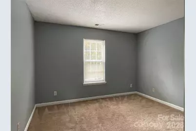 4012 Brandie Glen Road, Charlotte, NC 28269 - Photo 11