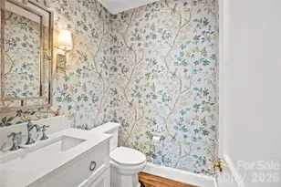 1417 Biltmore Dr, Charlotte, NC 28207 - Photo 13