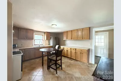 2742 Hwy 268 Highway, Lenoir, NC 28645 - Photo 17