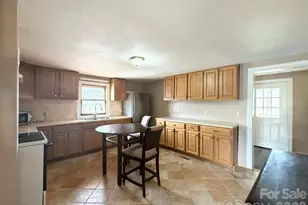 2742 Hwy 268 Hwy, Lenoir, NC 28645 - Photo 17