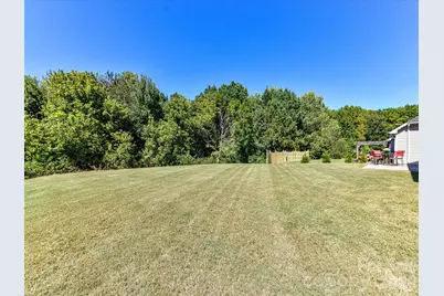 1201 Mountain Laurel Court, Matthews, NC 28104 - Photo 25