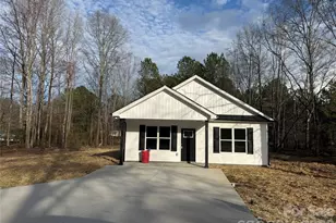 5 Bennett St, Wadesboro, NC 28170 - Photo 1