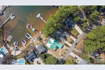 20919 Island Forest Drive, Cornelius, NC 28031 - Photo 5