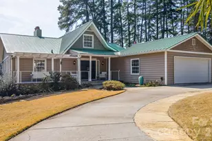 20919 Island Forest Dr, Cornelius, NC 28031 - Photo 1