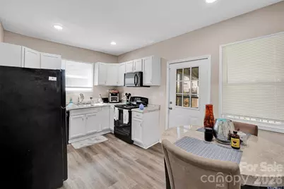 309 S Highland Street, Gastonia, NC 28052 - Photo 11