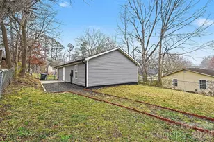 1910 Parkdale Ave, Gastonia, NC 28052 - Photo 25