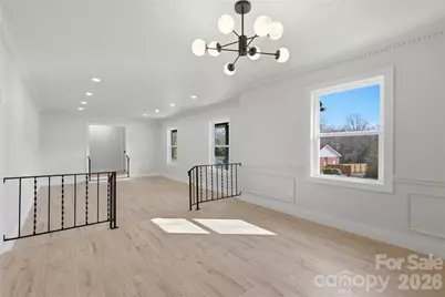 7301 Marlbrook Drive, Charlotte, NC 28212 - Photo 9