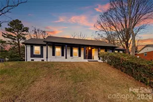 7301 Marlbrook Dr, Charlotte, NC 28212 - Photo 1