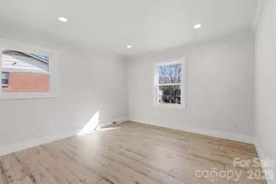 7301 Marlbrook Drive, Charlotte, NC 28212 - Photo 21