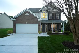 1990 Trace Creek Dr, Waxhaw, NC 28173 - Photo 1