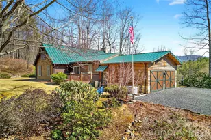 542 Allen Mountain Ln, Spruce Pine, NC 28777 - Photo 7