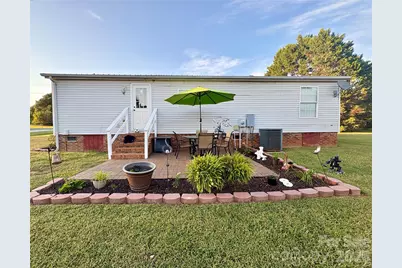 3422 Edwards Road, Wingate, NC 28174 - Photo 3