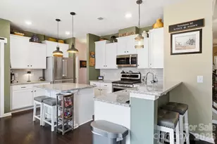 137 Falls Cove Dr, Troutman, NC 28166 - Photo 15