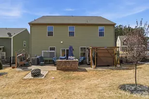 137 Falls Cove Dr, Troutman, NC 28166 - Photo 47