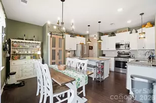 137 Falls Cove Dr, Troutman, NC 28166 - Photo 19