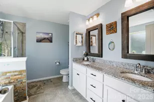 137 Falls Cove Dr, Troutman, NC 28166 - Photo 39