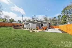 1821 Garibaldi Ave, Charlotte, NC 28208 - Photo 35