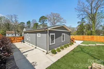 1821 Garibaldi Avenue, Charlotte, NC 28208 - Photo 39