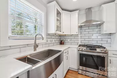 1821 Garibaldi Avenue, Charlotte, NC 28208 - Photo 11