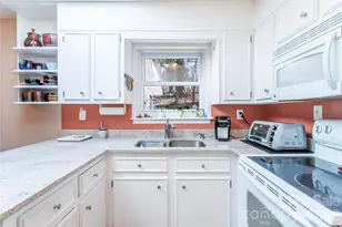 356 Pleasant Hill Dr, Brevard, NC 28712 - Photo 11