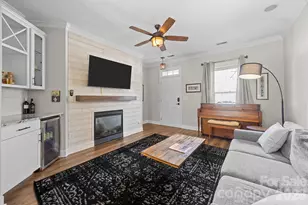 444 Hurston Circle, Charlotte, NC 28208 - Photo 5