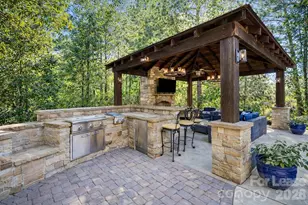 208 Pumpkin Seed Ct, Matthews, NC 28104 - Photo 3