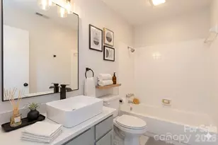 1612 Sharon Rd W, Charlotte, NC 28210 - Photo 19