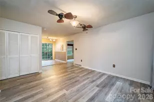6 Hillview Cir, Asheville, NC 28805 - Photo 9