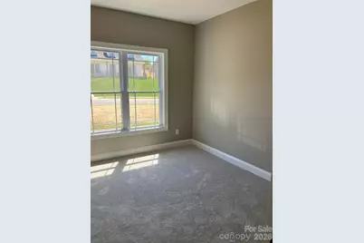 4952 Southview Drive, Hickory, NC 28602 - Photo 9