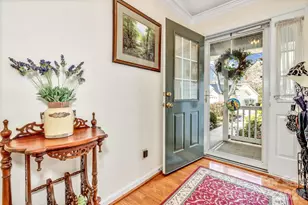 333 Charlestown Dr, Hendersonville, NC 28792 - Photo 5