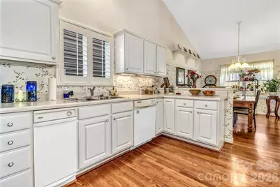 333 Charlestown Drive, Hendersonville, NC 28792 - Photo 19