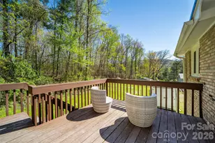 913 Dorothy St, Hendersonville, NC 28791 - Photo 35