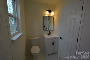 6607 Sullins Rd, Charlotte, NC 28214 - Photo 15