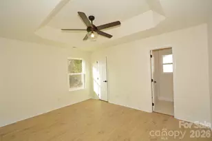 6607 Sullins Rd, Charlotte, NC 28214 - Photo 13