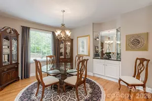 110 Fox Chase Dr, Hendersonville, NC 28739 - Photo 5