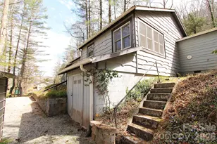 407 Turley Falls Rd, Hendersonville, NC 28739 - Photo 27