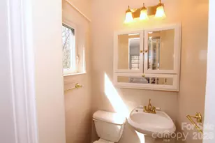 407 Turley Falls Rd, Hendersonville, NC 28739 - Photo 19