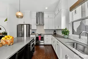 1613 Parkwood Ave, Charlotte, NC 28205 - Photo 15