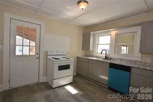 500 Gann St, Lowell, NC 28098 - Photo 21