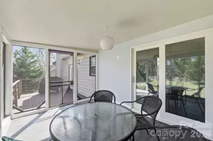 501 Vista Grande Cir, Charlotte, NC 28226 - Photo 35