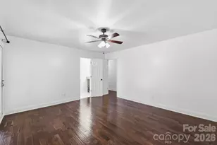 501 Vista Grande Cir, Charlotte, NC 28226 - Photo 29