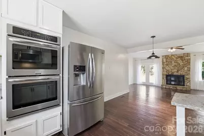 501 Vista Grande Circle, Charlotte, NC 28226 - Photo 7