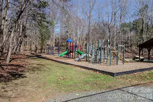 406 Port Royal Dr, Matthews, NC 28105 - Photo 39