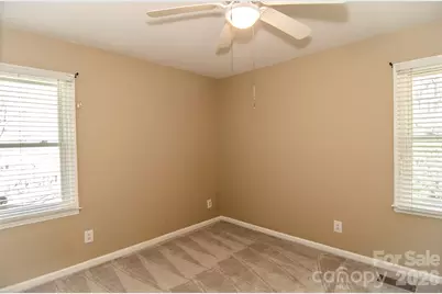 406 Port Royal Drive, Matthews, NC 28105 - Photo 25