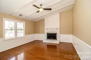 406 Port Royal Dr, Matthews, NC 28105 - Photo 17