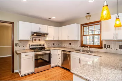 406 Port Royal Drive, Matthews, NC 28105 - Photo 11